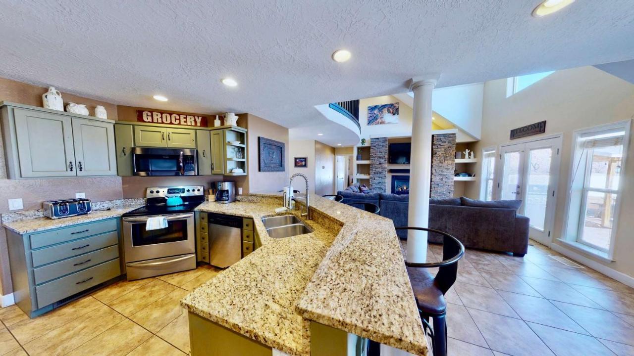 Moab Desert Home, 4 Bedroom Private House, Sleeps 10, Pet Friendly Екстер'єр фото
