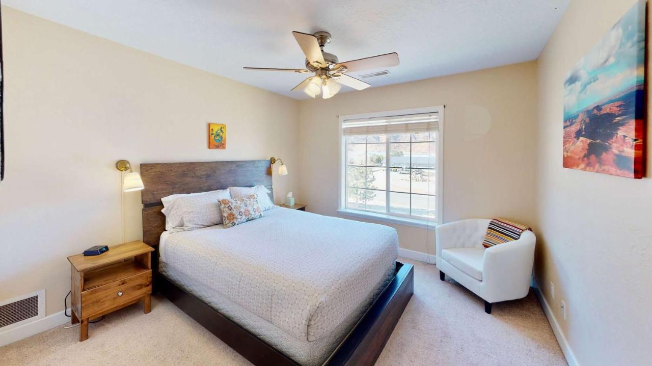 Moab Desert Home, 4 Bedroom Private House, Sleeps 10, Pet Friendly Екстер'єр фото